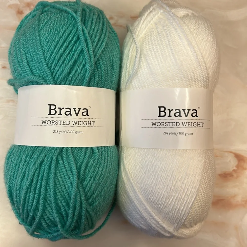 NWT. Assorted Yarn Collection in Multiple Colors - Picture 8 of 11